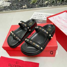 Picture of Valentino Shoes _SKUValentinosz35-40J110120128